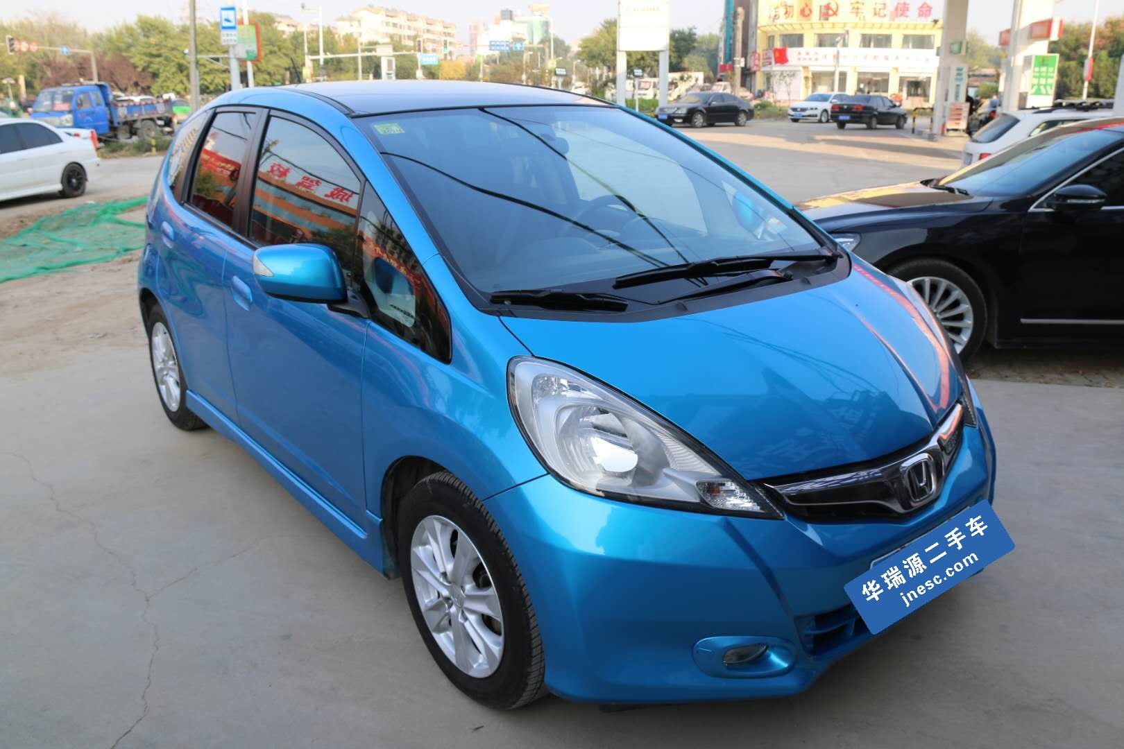 本田-飞度-2012款 1.5l 自动 豪华版