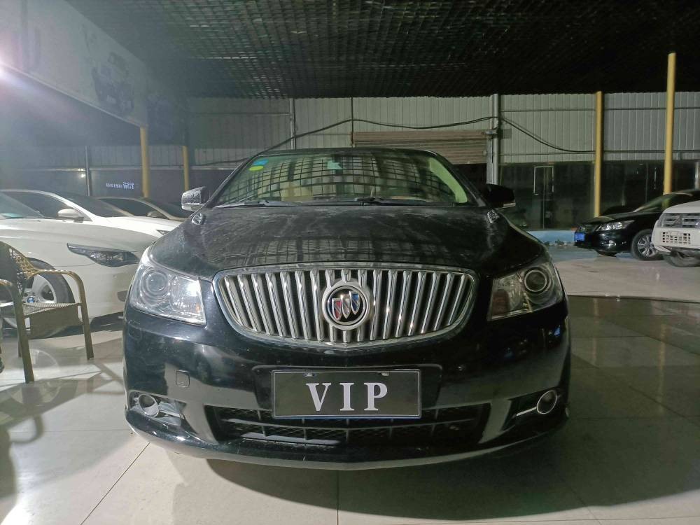 别克-君越-2012款 2.4l sidi豪华版