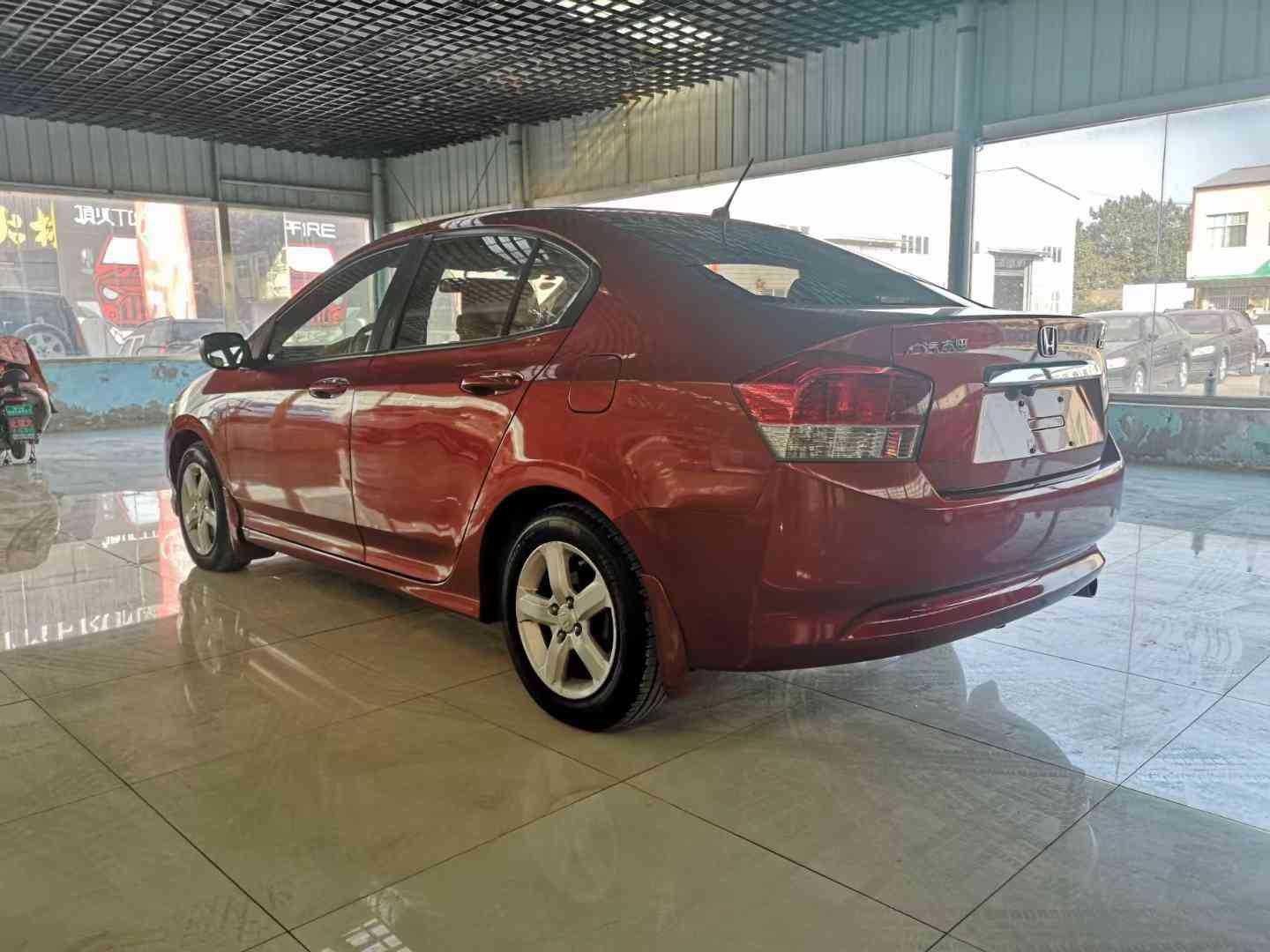 济南本田-锋范经典-2009款 1.5 自动精英版