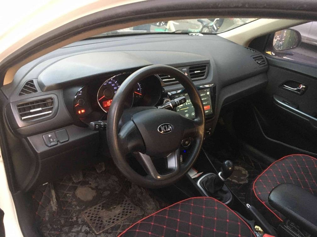 起亚起亚k22014款三厢14lmtgl纪念版