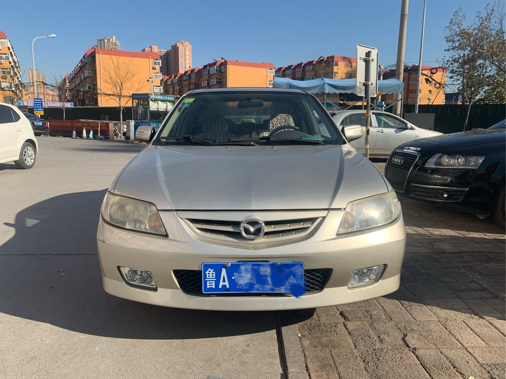 海南马自达323(第一代海南马自达323)