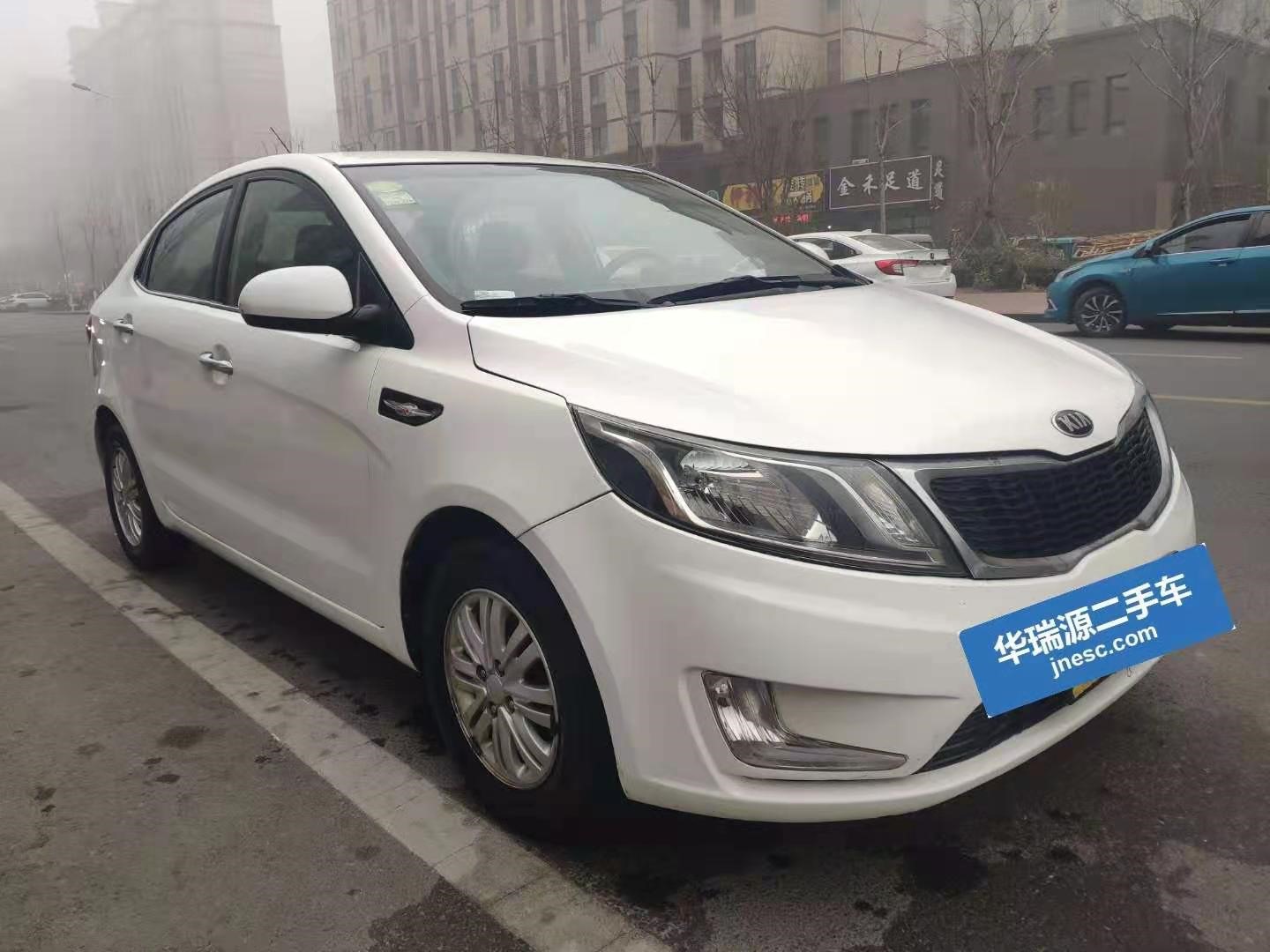 起亚 起亚k2 2014款 三厢 1.4l mt gl 纪念版