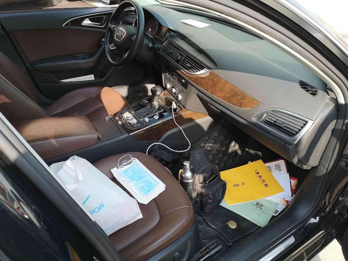 奥迪奥迪a6l2015款30fsi百万纪念舒享型