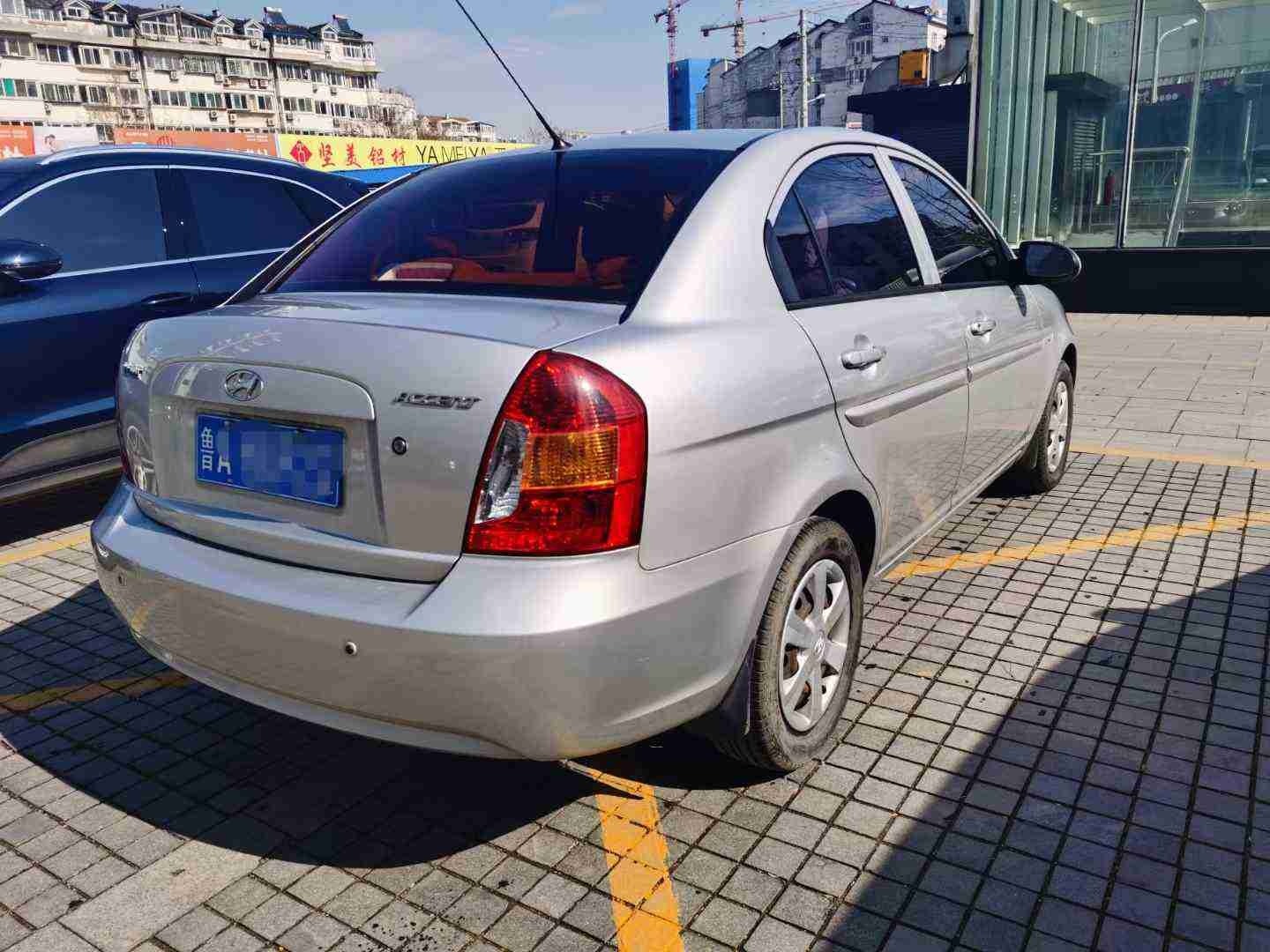 现代-雅绅特-2009款 1.4 手动 舒适型