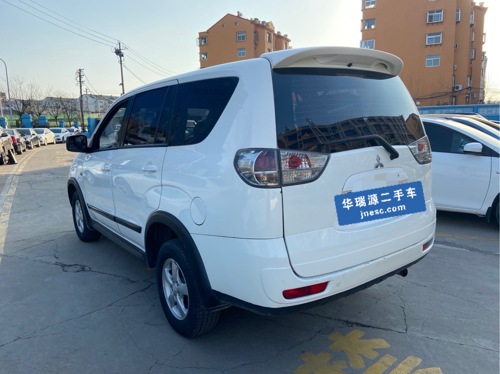 三菱-君阁-2008款 2.0l 自动挡旗舰型