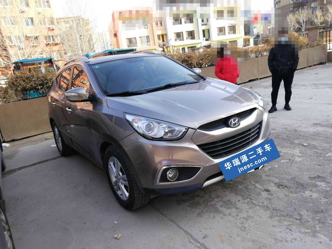 现代-北京现代ix35-2010款 2.0l 自动两驱精英版gls