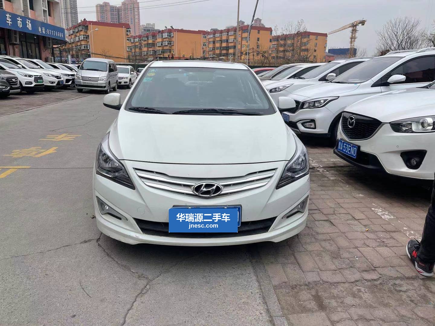 现代瑞奕2016款14l自动旗舰型top