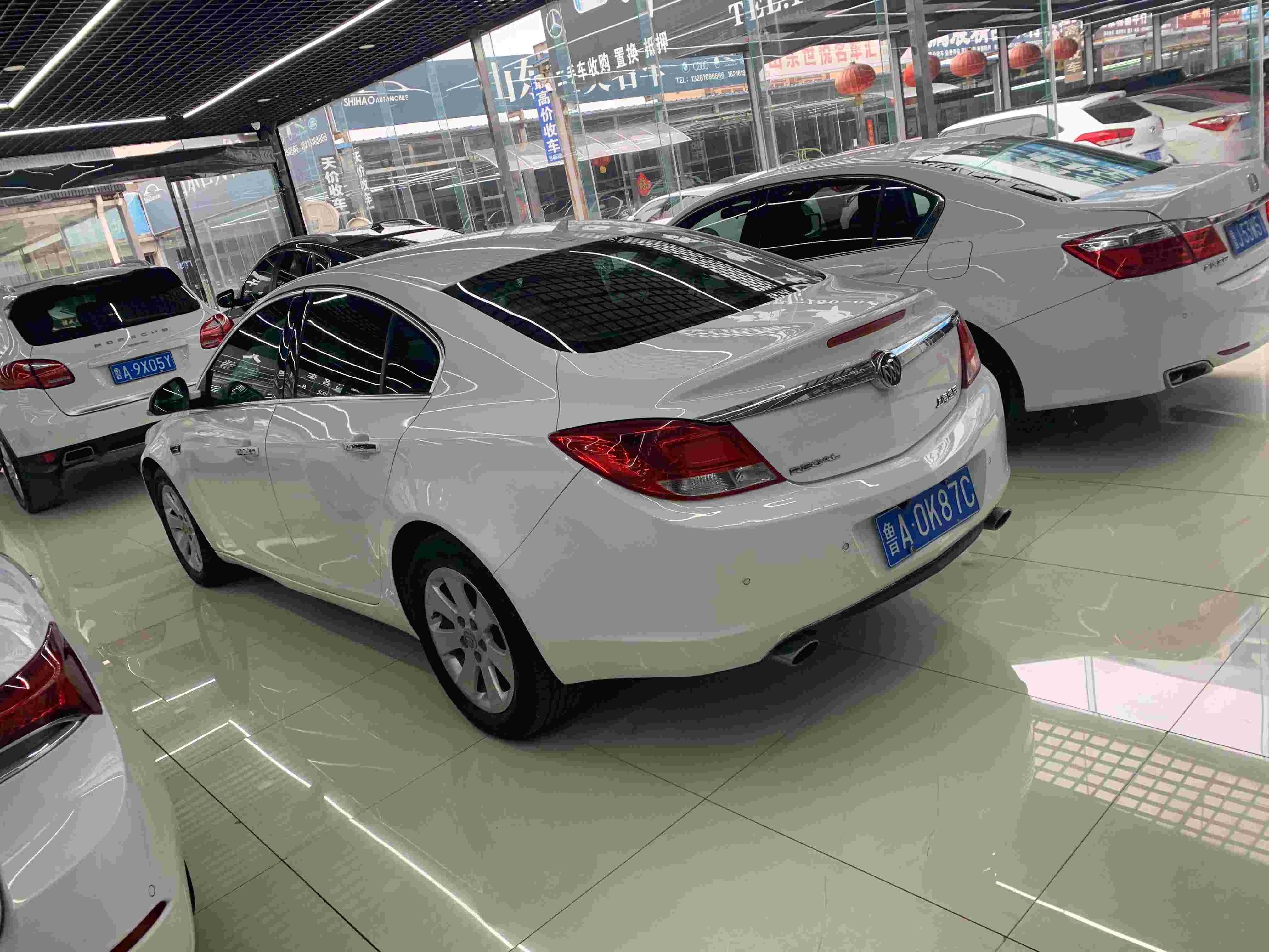 别克 君威 2013款 2.0l 自动 豪华版