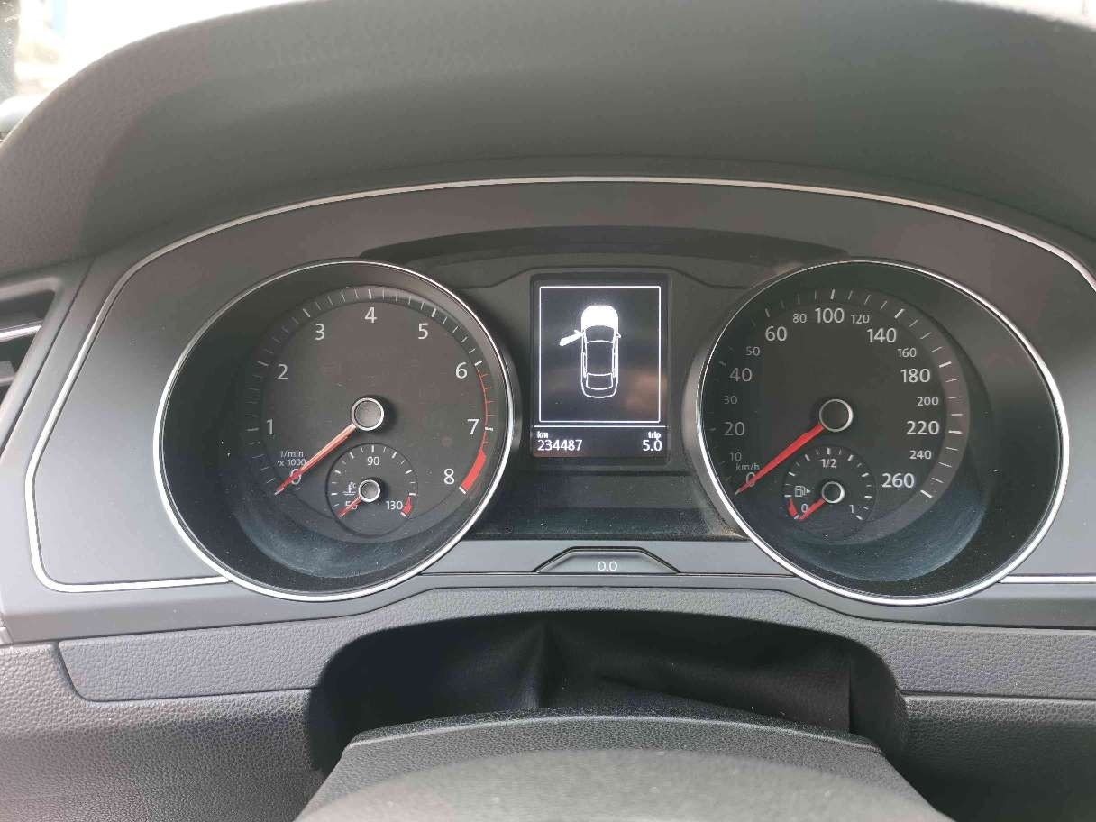 大众迈腾2018款280tsidsg领先型