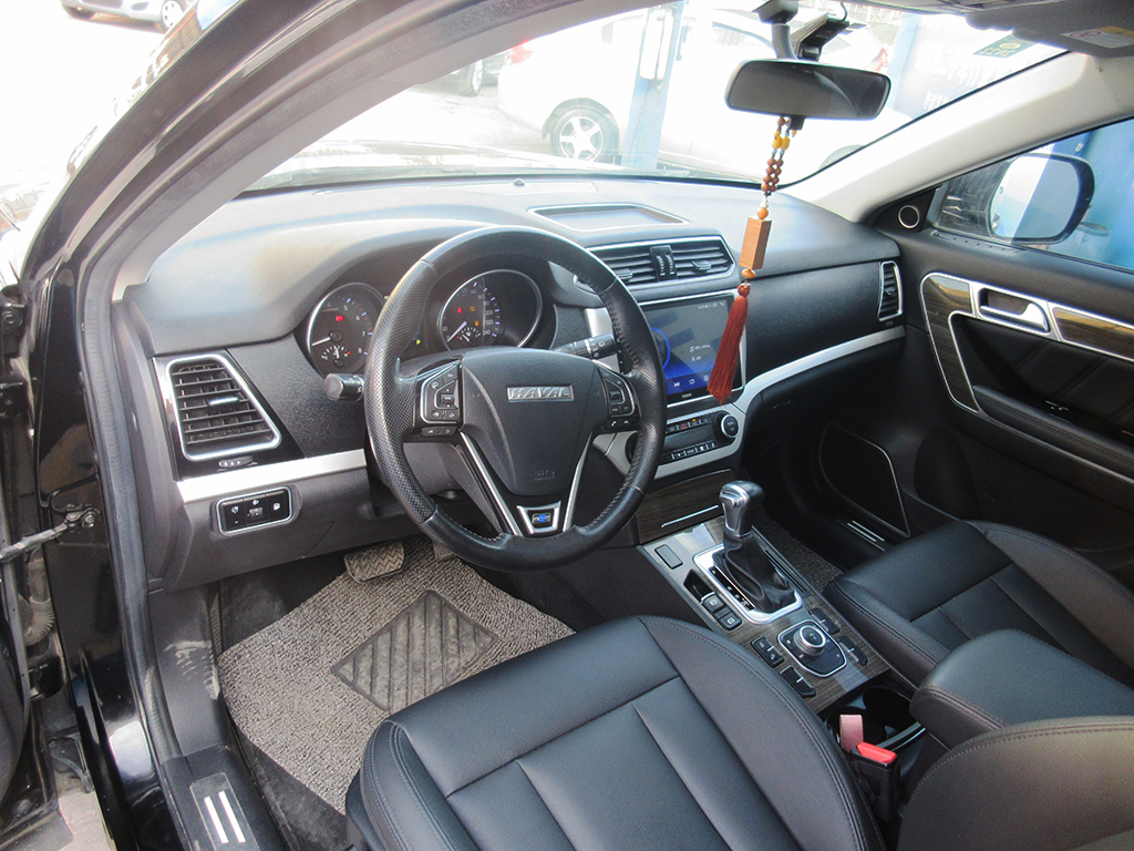 哈弗哈弗h6coupe2016款蓝标15t自动两驱精英型