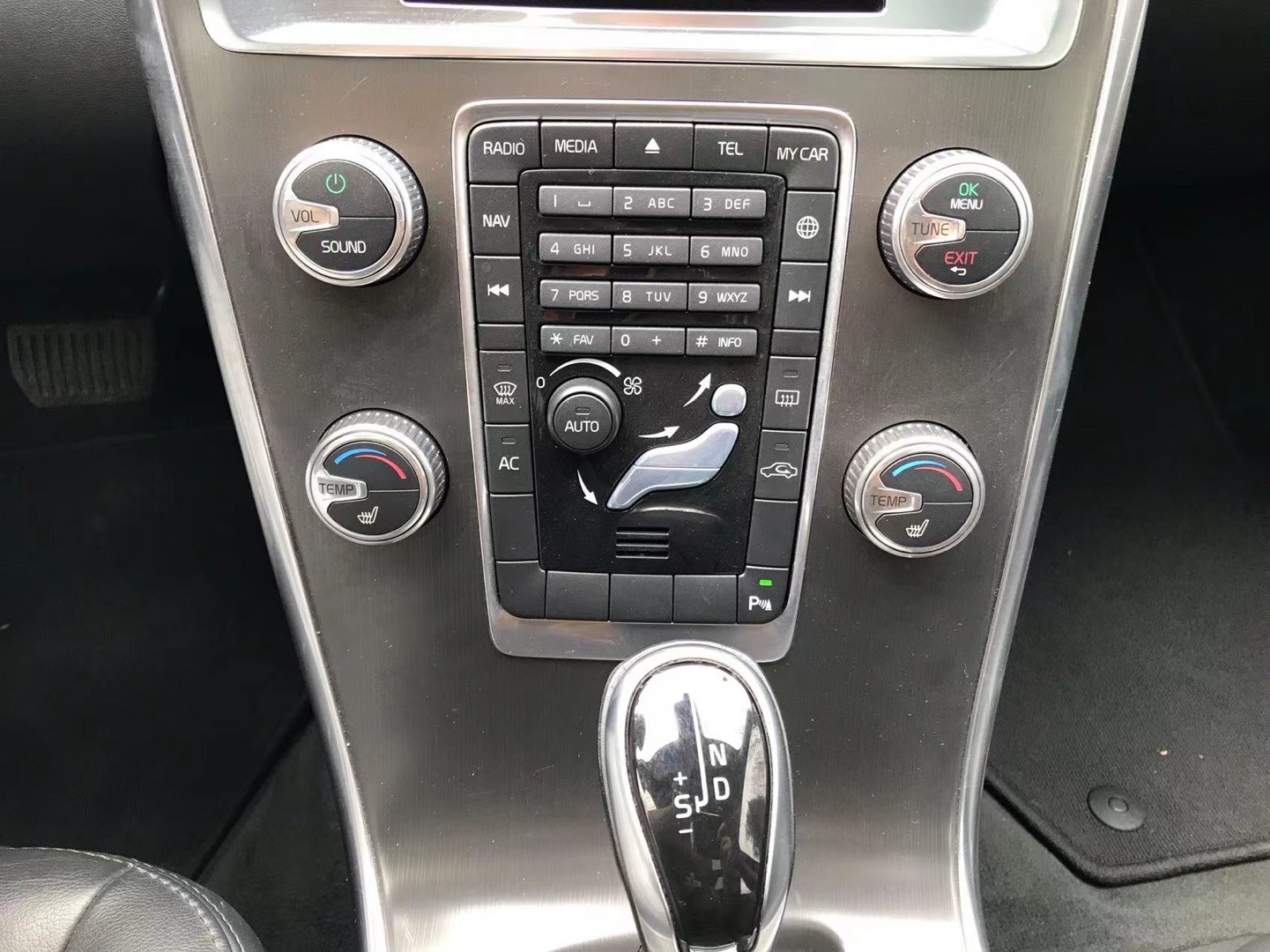 济南沃尔沃 沃尔沃XC60(进口) 2014款 T5 智逸版