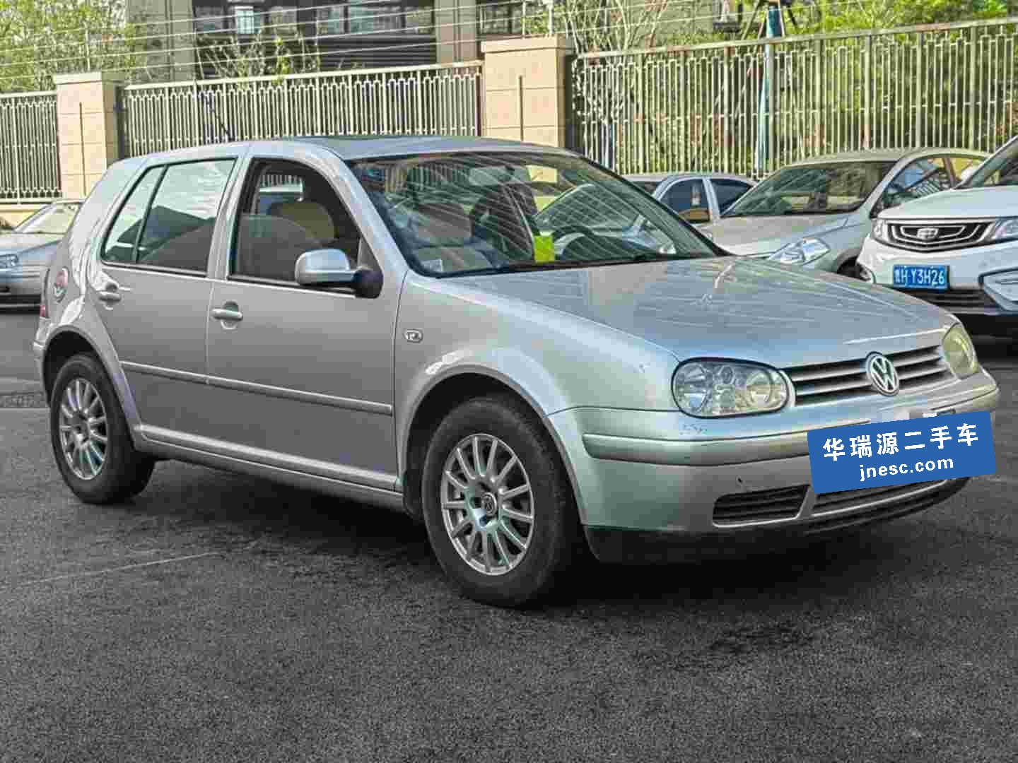 济南大众-高尔夫-2006款 1.6 自动 舒适版