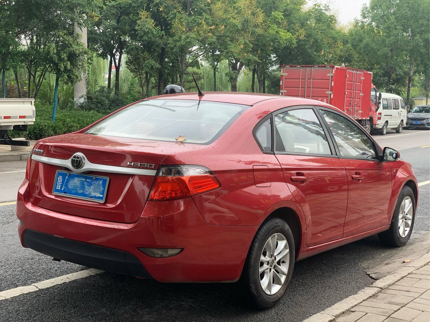 济南中华-中华h330-2013款 1.5l 手动豪华型