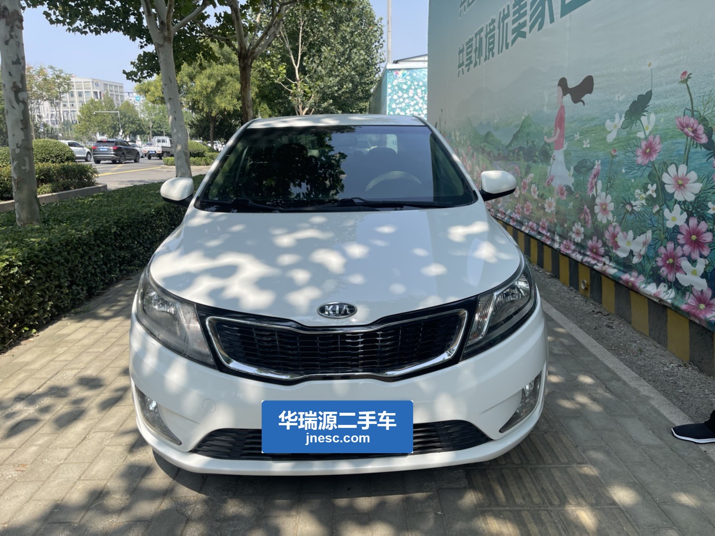 济南起亚 起亚k2 2012款 三厢 1.4l at gls纪念版