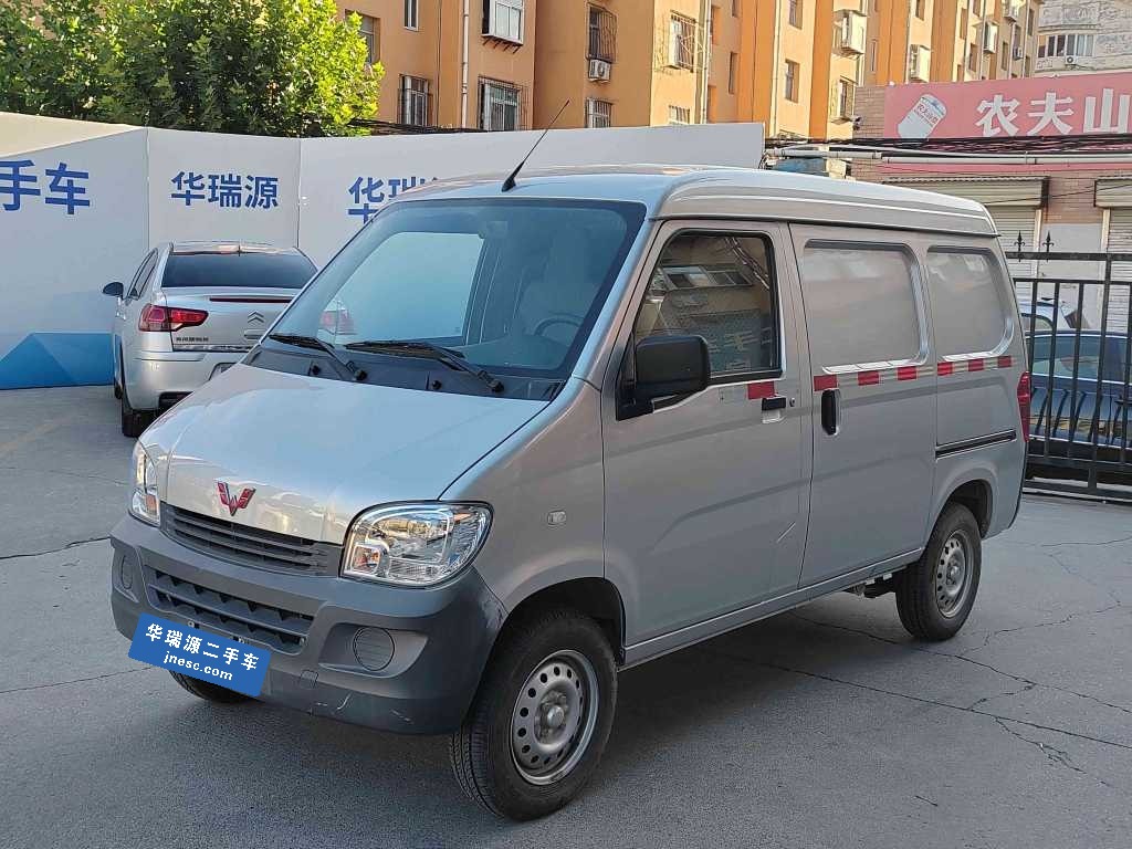 济南五菱-五菱之光-2020款 1.2l 厢式运输车实用型 国vi 2座 lsi