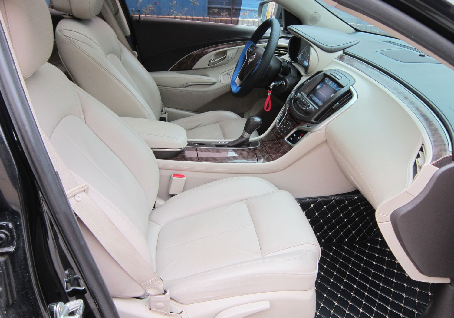 济南别克 君越 2013款 2.0t sidi 智享旗舰型