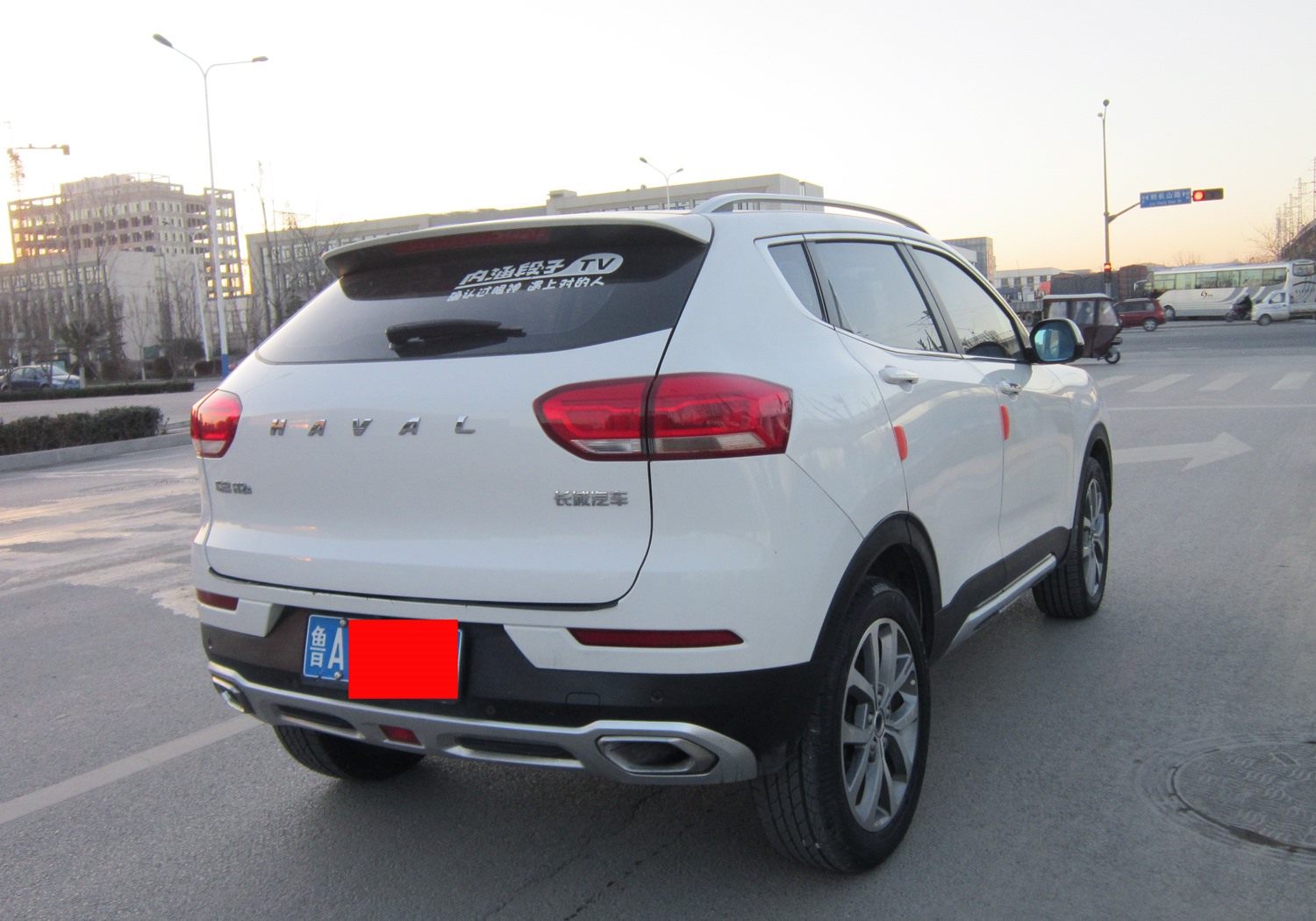 济南哈弗 哈弗h2s 2017款 红标 1.5t 双离合豪华型