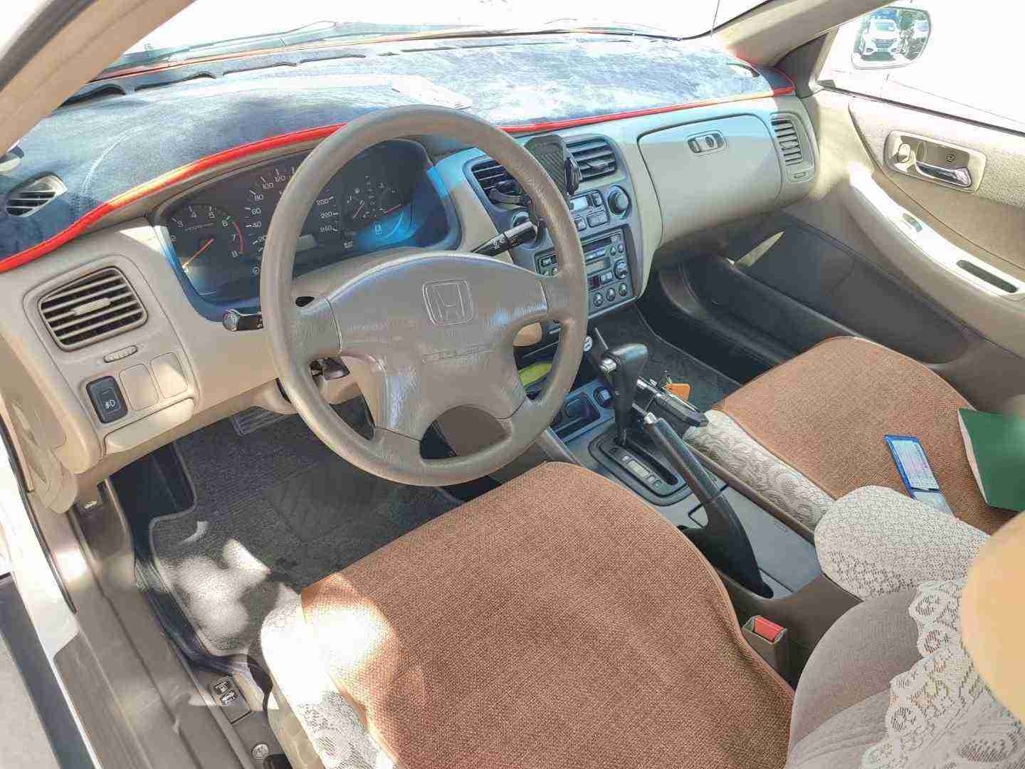 济南本田-雅阁-2000款 2.0EXi