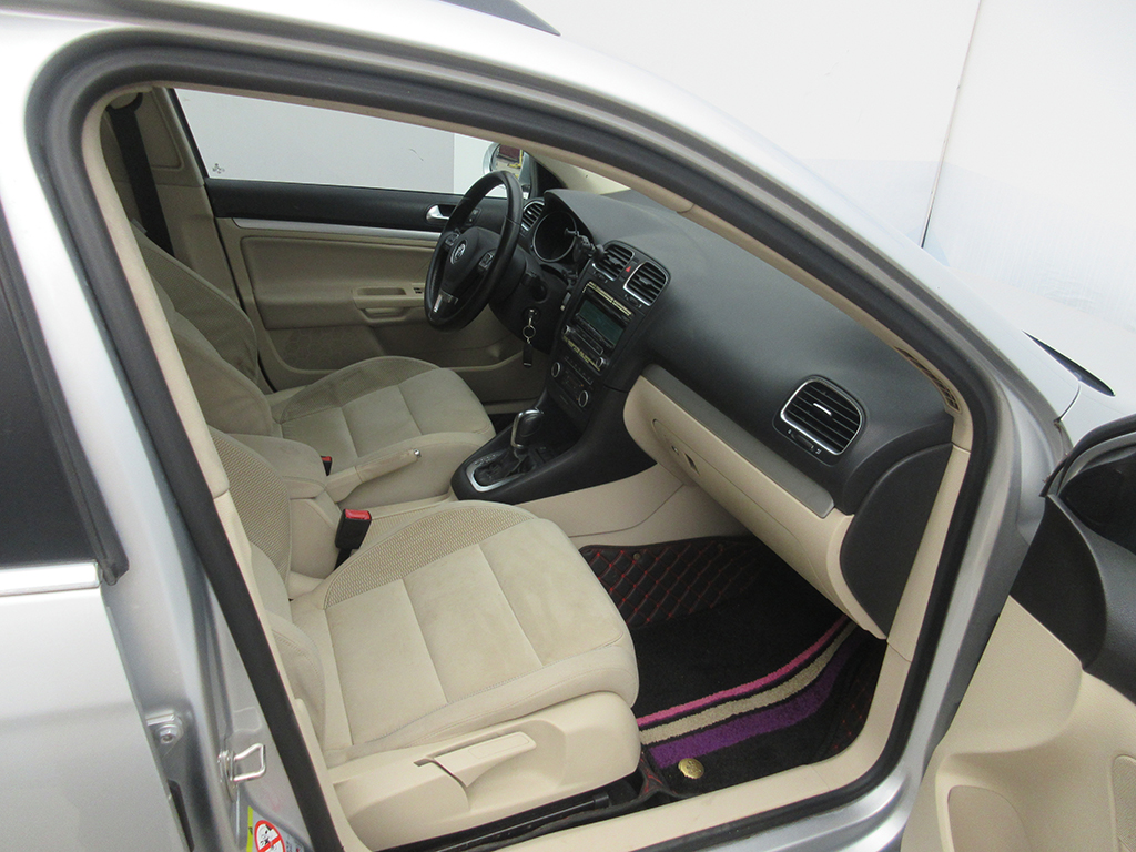 济南大众-高尔夫(进口)-2011款 1.4TSI 舒适旅行版