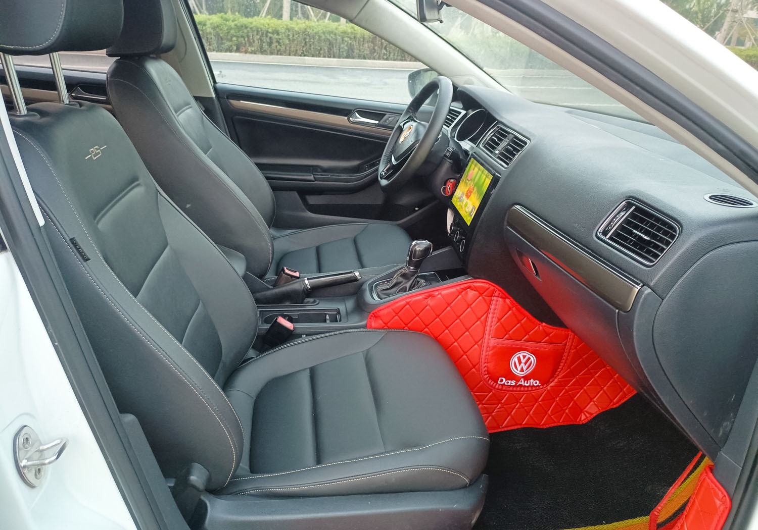 济南大众 速腾 2016款 230TSI 25周年纪念版