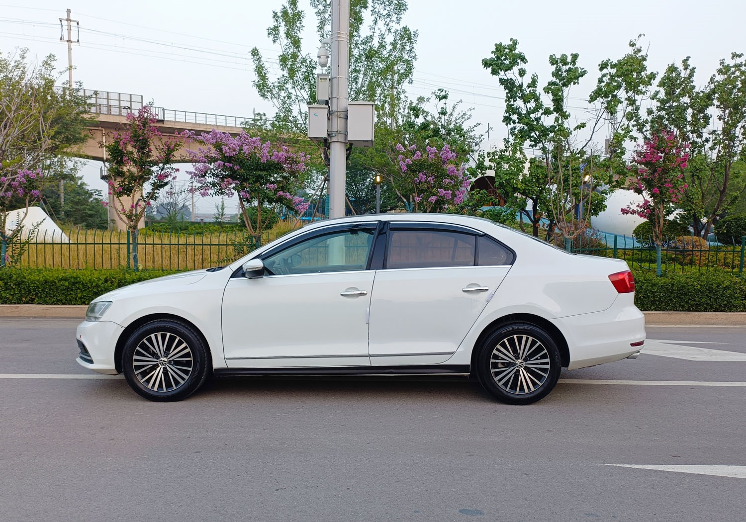 济南大众 速腾 2016款 230TSI 25周年纪念版