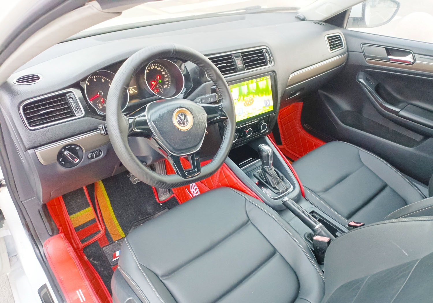 济南大众 速腾 2016款 230TSI 25周年纪念版