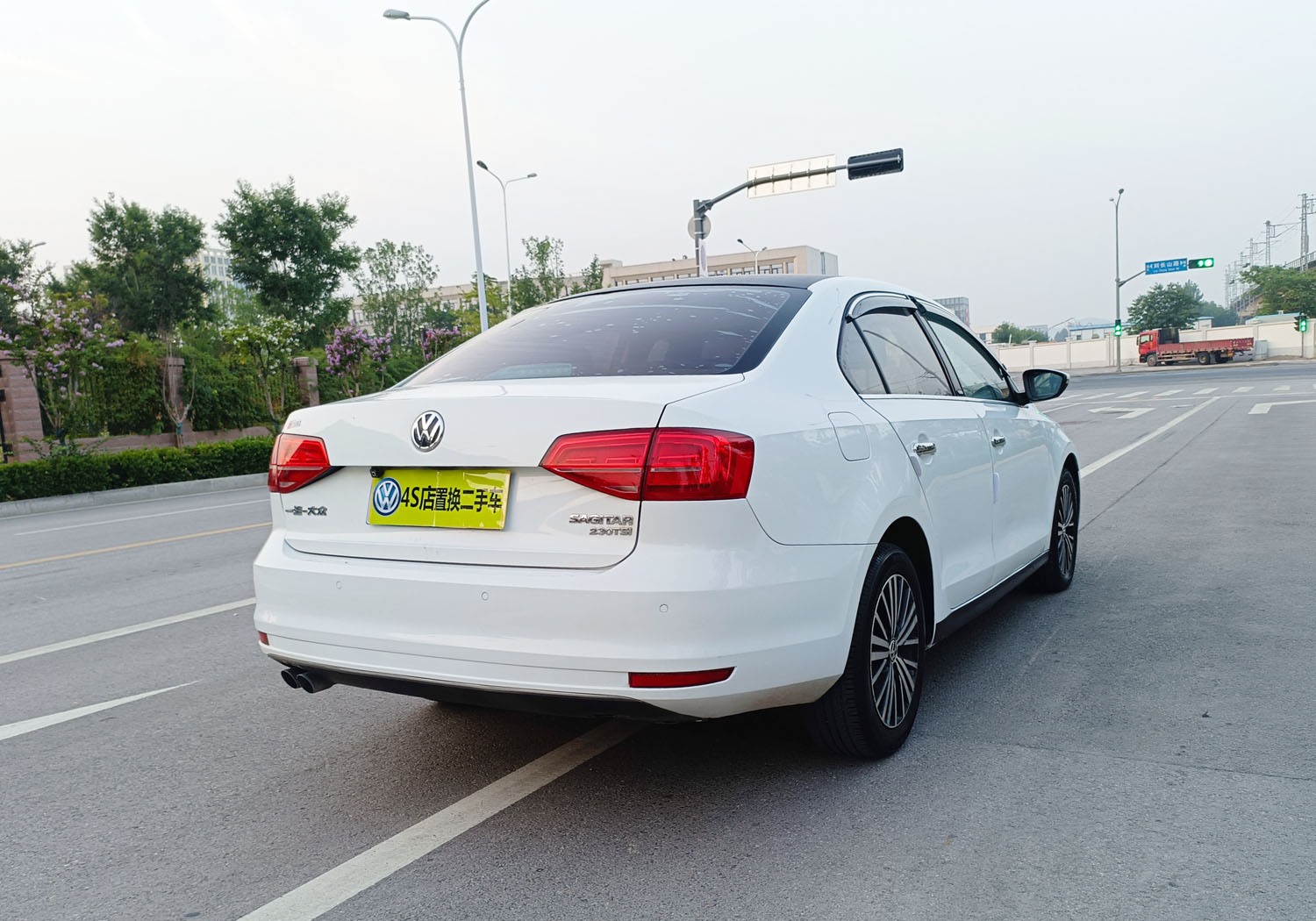 济南大众 速腾 2016款 230TSI 25周年纪念版