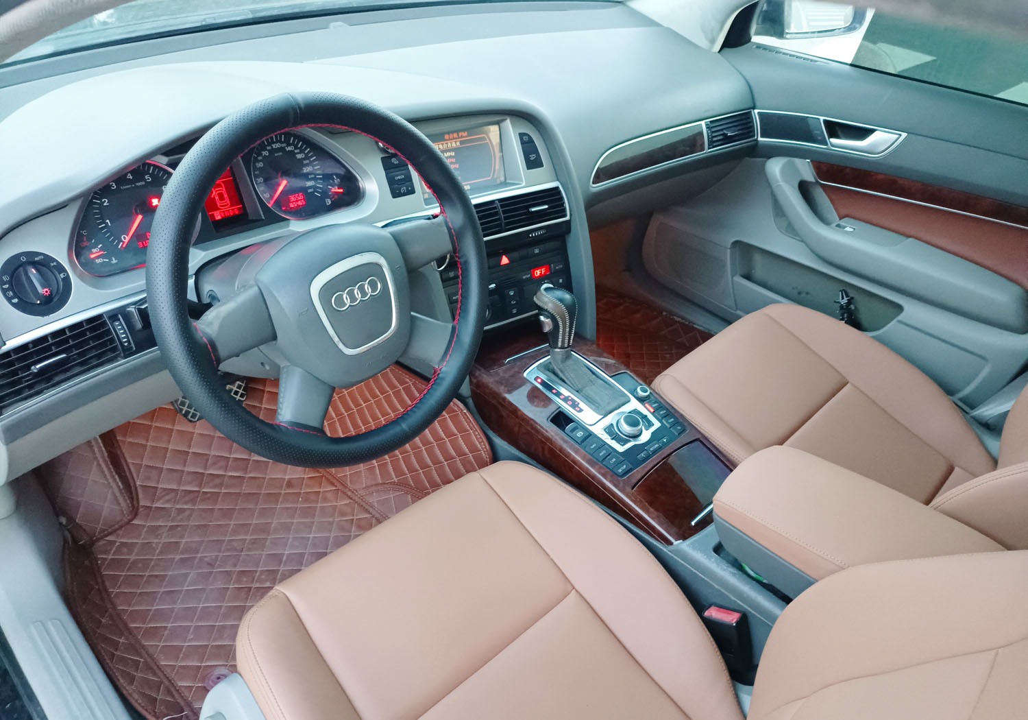 济南奥迪 奥迪A6L 2008款 2.0T 自动标准型