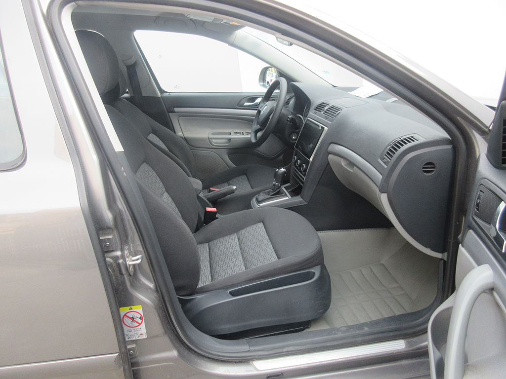 济南斯柯达-明锐-2014款 1.6L 自动逸杰版