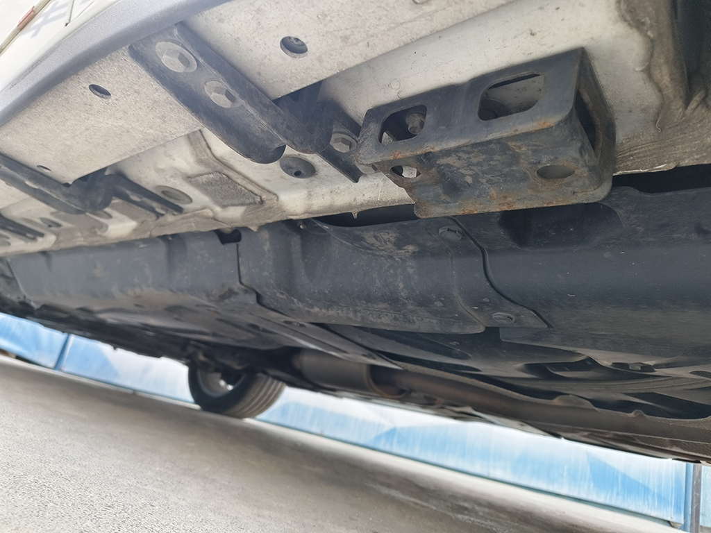 济南哈弗 哈弗H8 2015款 2.0T 两驱舒适型