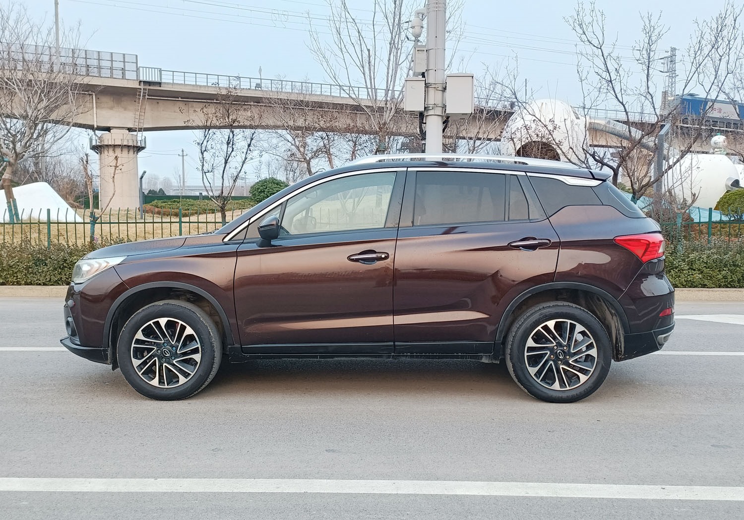 济南广汽传祺 传祺GS4 2017款 235T 自动两驱尊贵版