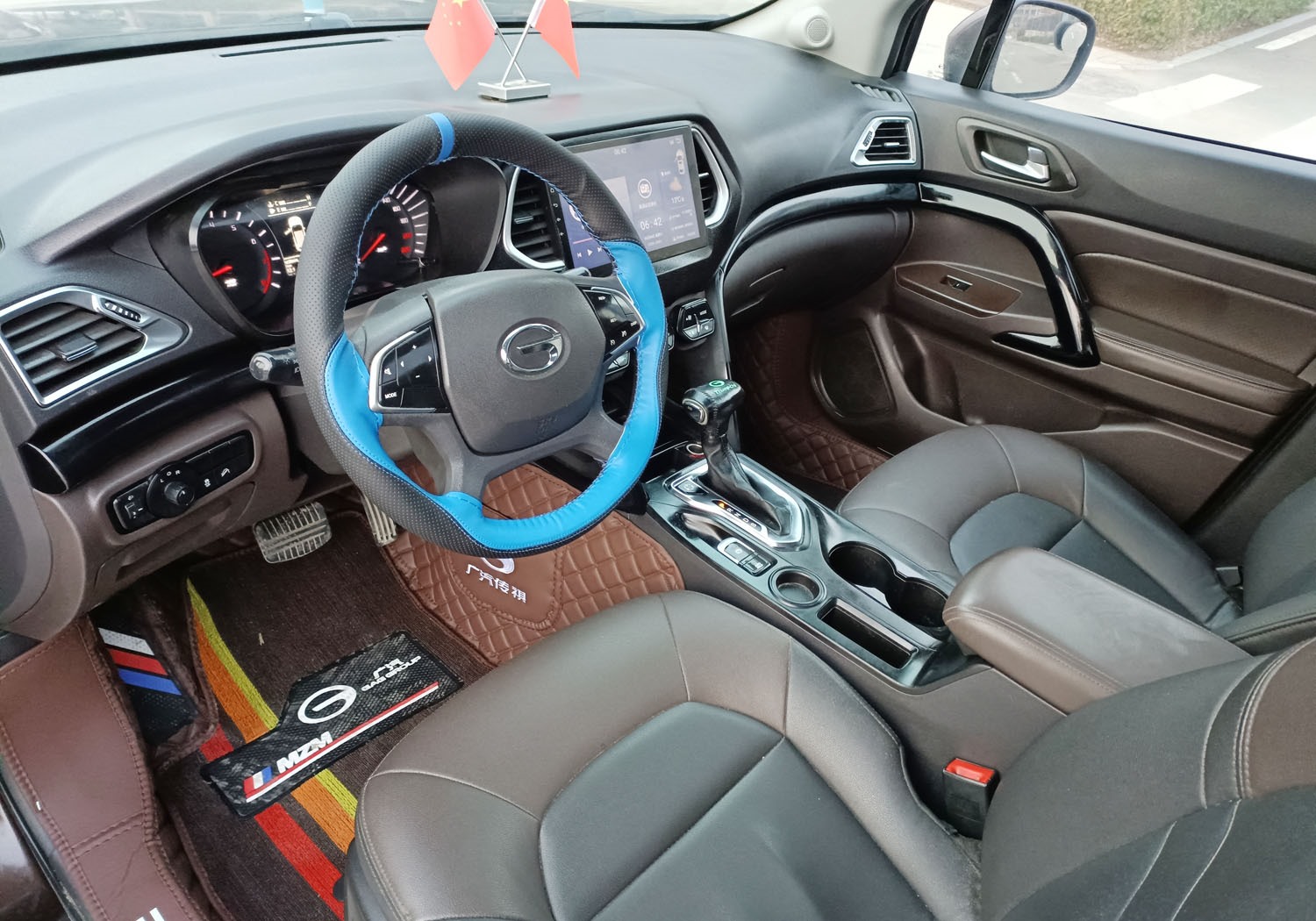 济南广汽传祺 传祺GS4 2017款 235T 自动两驱尊贵版