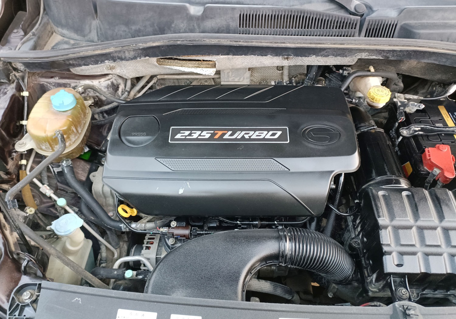 济南广汽传祺 传祺GS4 2017款 235T 自动两驱尊贵版