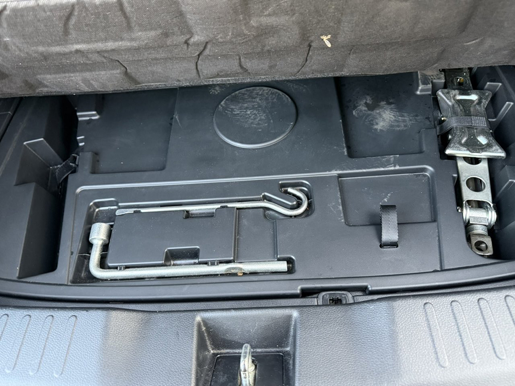 济南本田 杰德 2014款 1.8L 自动舒适精英版 5座