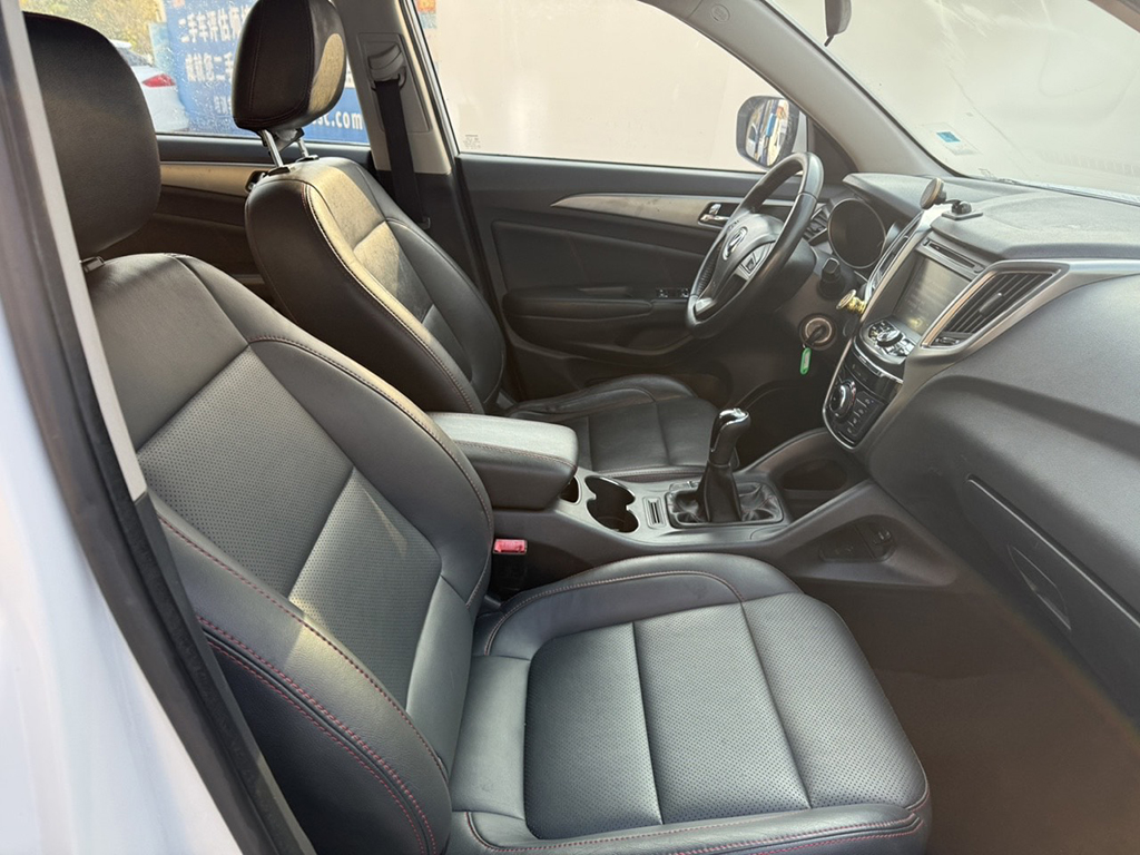 济南长安CS75 2014款 2.0L 手动舒适型 国V