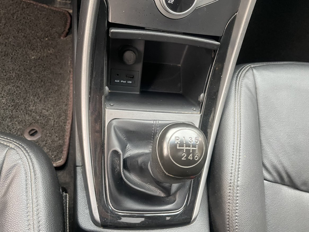 济南现代 朗动 2015款 1.6L 手动领先型