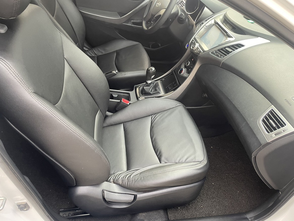 济南现代 朗动 2015款 1.6L 手动领先型