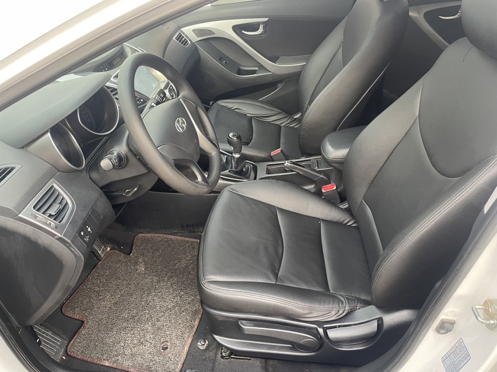 济南现代 朗动 2015款 1.6L 手动领先型