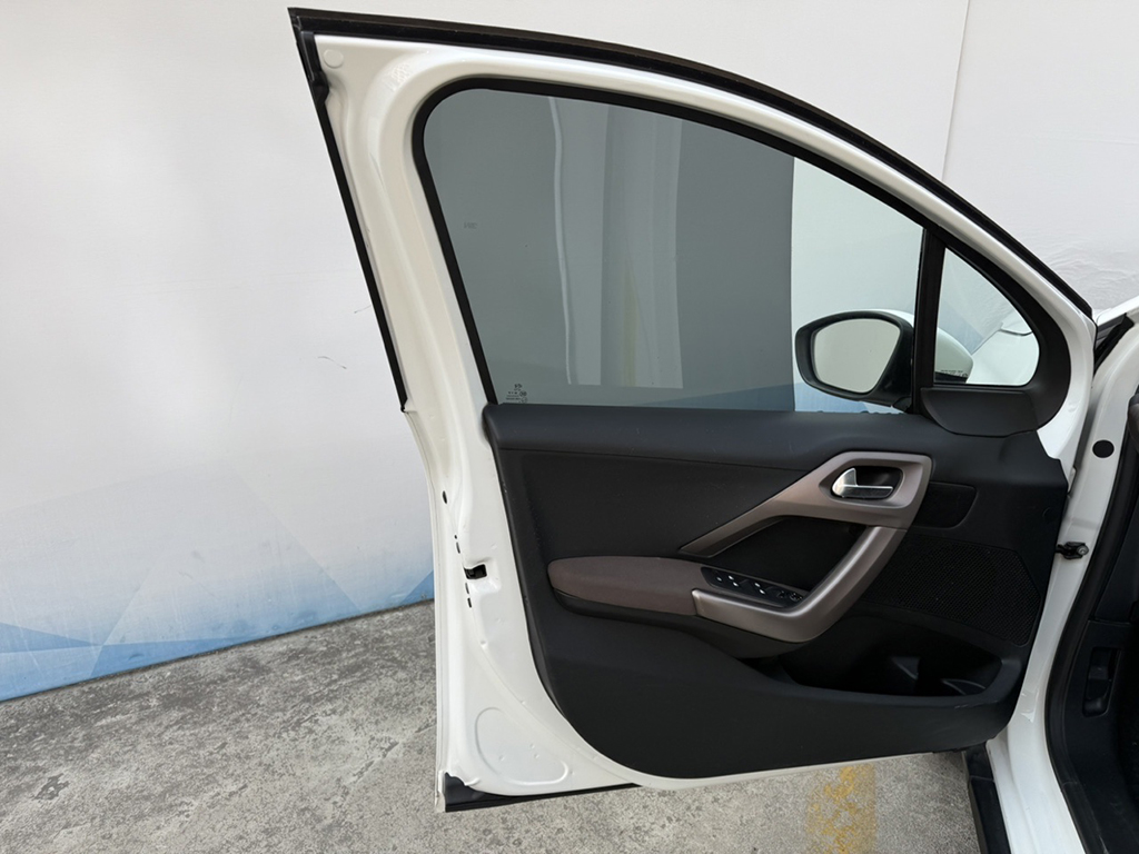 济南标致2008 2014款 1.6L 自动时尚版