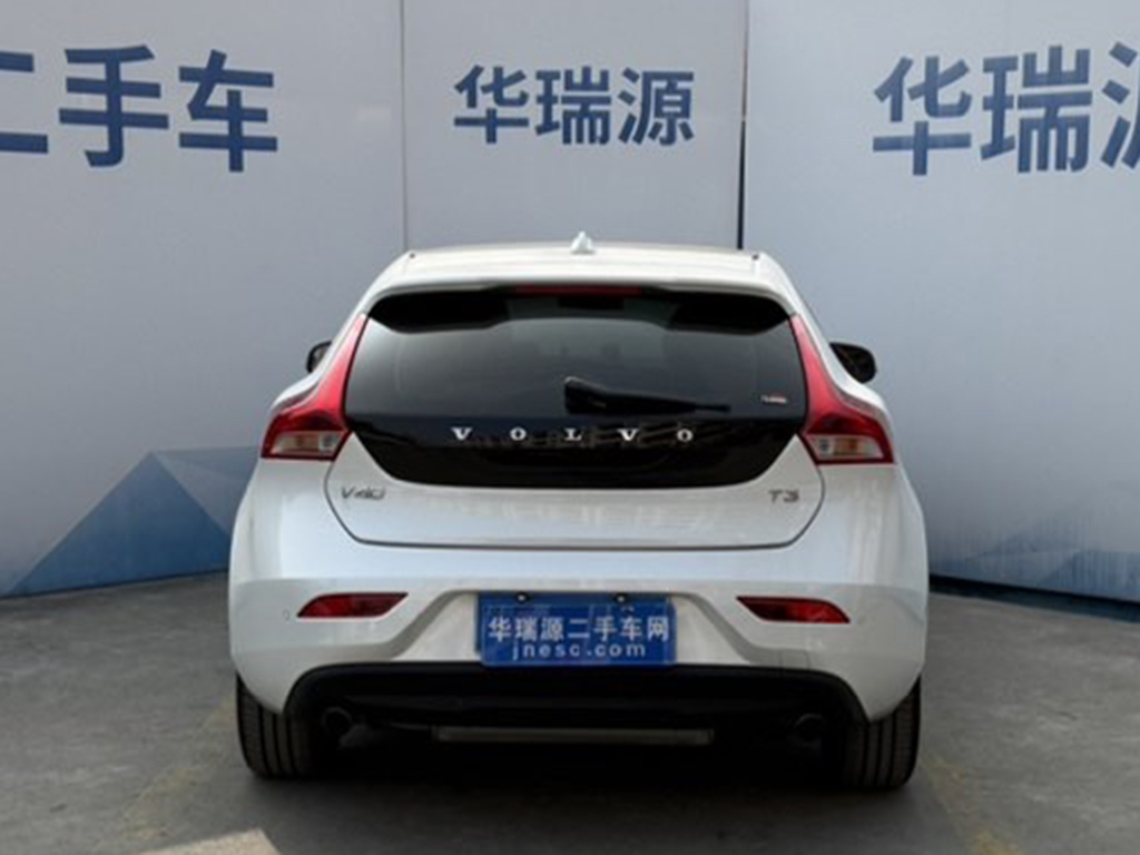 济南沃尔沃 沃尔沃V40(进口) 2017款 T3 智尚版