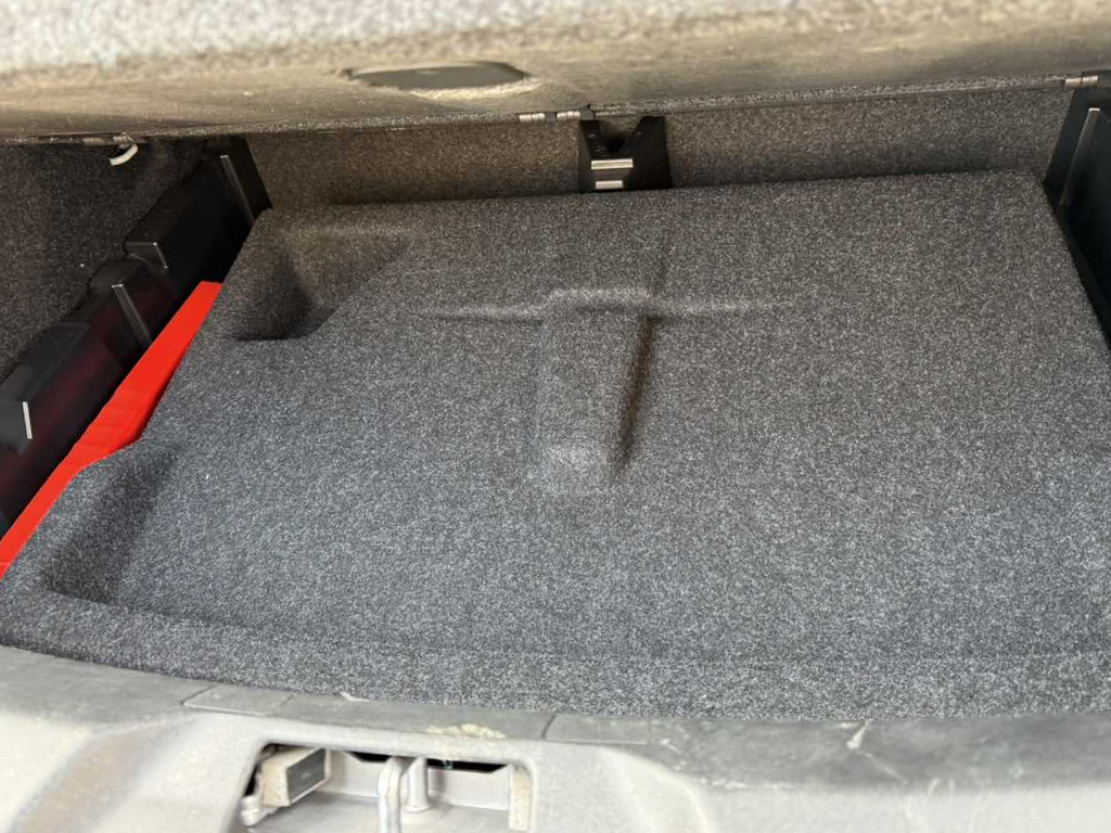 济南沃尔沃 沃尔沃V40(进口) 2017款 T3 智尚版