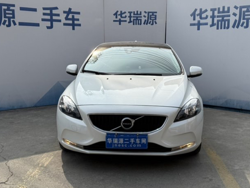 济南沃尔沃 沃尔沃V40(进口) 2017款 T3 智尚版