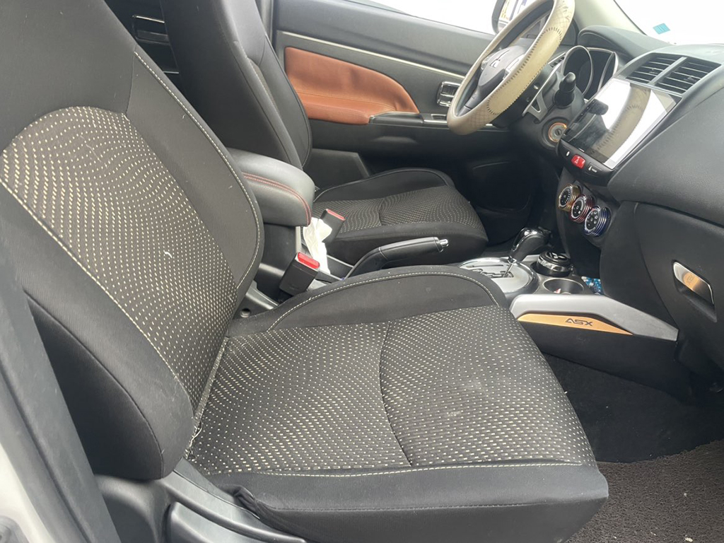 济南三菱 劲炫ASX 2013款 2.0L CVT两驱精英版