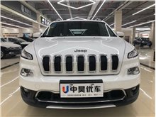 济南Jeep 自由光 2017款 2.4L 专业版智能包