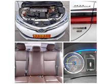 泰安丰田-卡罗拉-2017款 改款双擎 1.8L CVT领先版