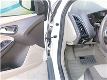 济南福特-福克斯-2012款 两厢 1.6L 自动风尚型