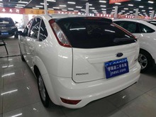 济南福特-福克斯-2013款 两厢经典 1.8L 自动时尚型