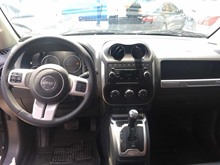 济南Jeep-指南者(进口)-2014款 2.4L 四驱豪华版