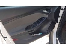 济南福特 福克斯 2015款 两厢 1.6L 自动舒适型