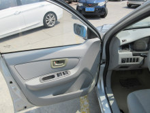 济南一汽-夏利N5-2011款 1.3L 手动豪华气囊型